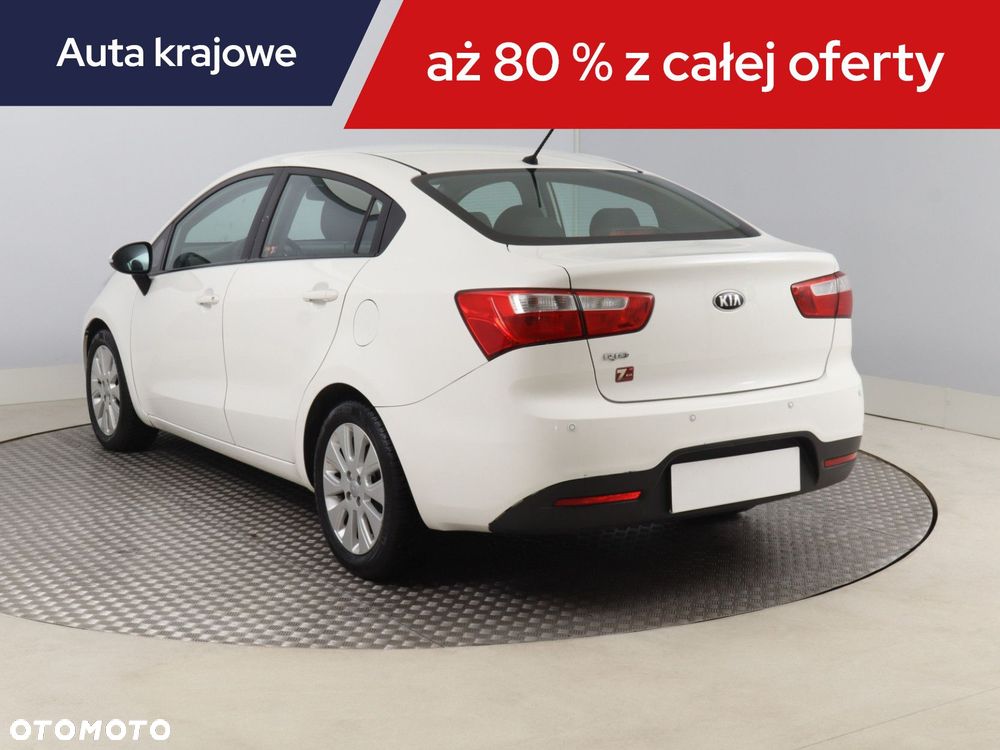 Kia Rio - 6