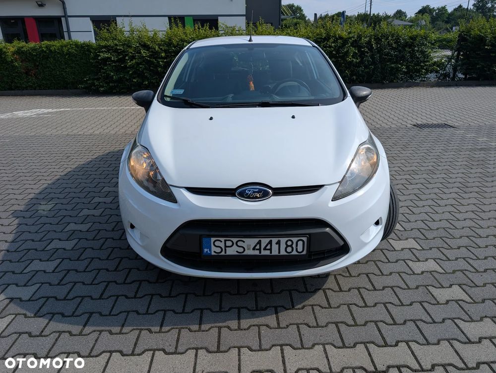 Ford Fiesta 1.4 TDCi Ambiente - 23