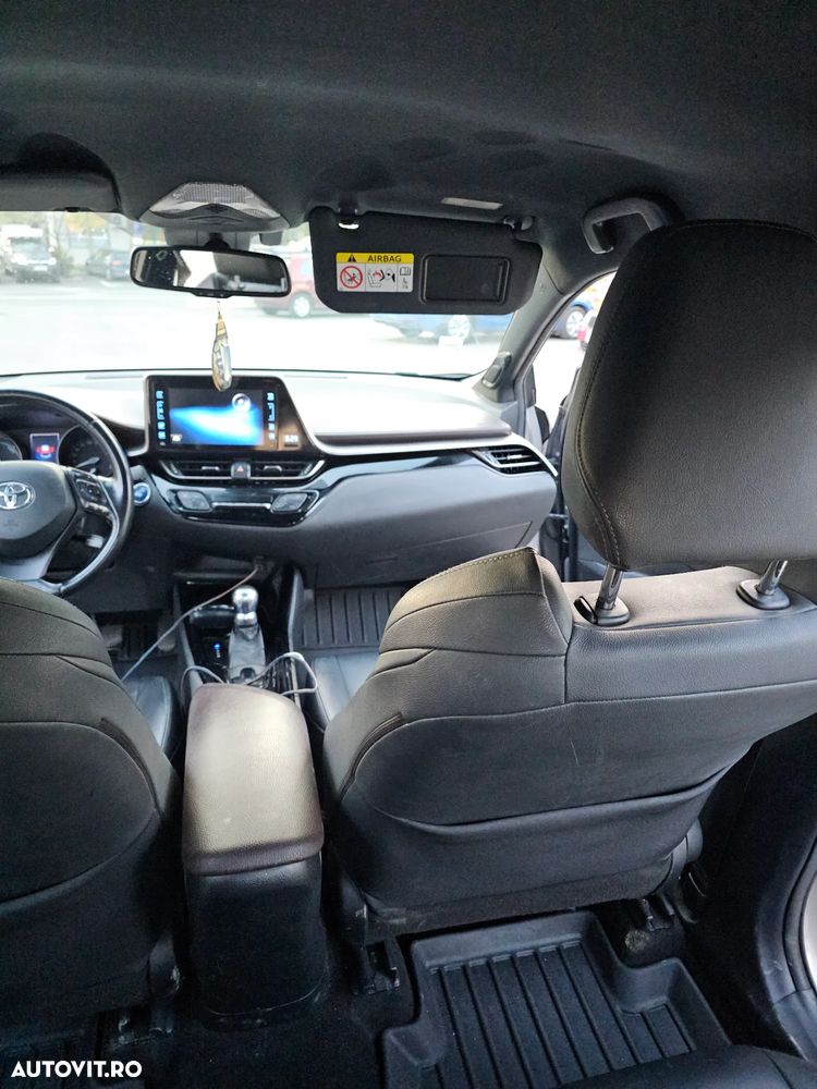 Toyota C-HR Business-Edition - 8