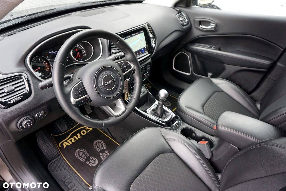 Jeep Compass 1.4 TMair Night Eagle FWD S&S - 27