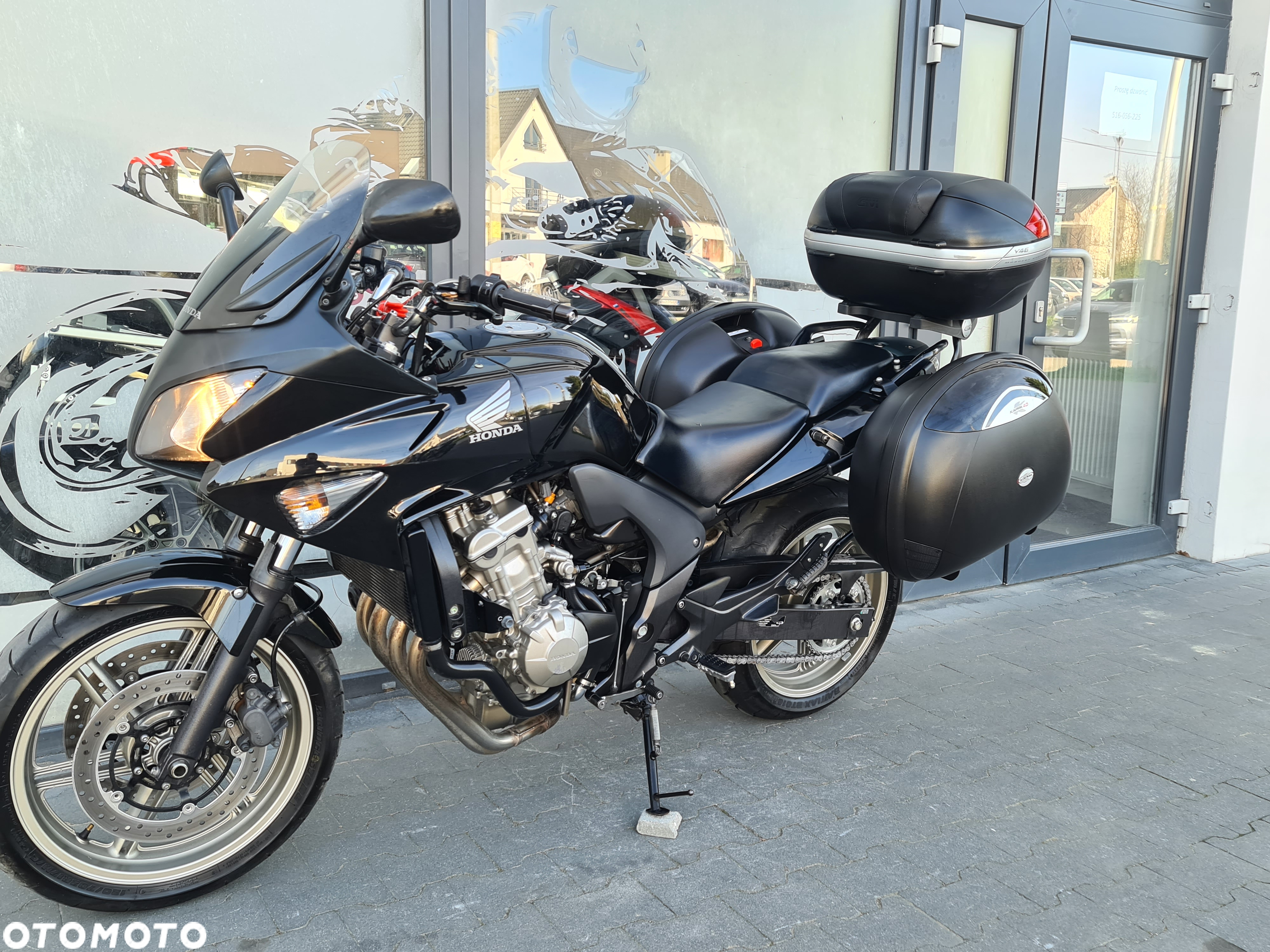 Honda CBF - 8