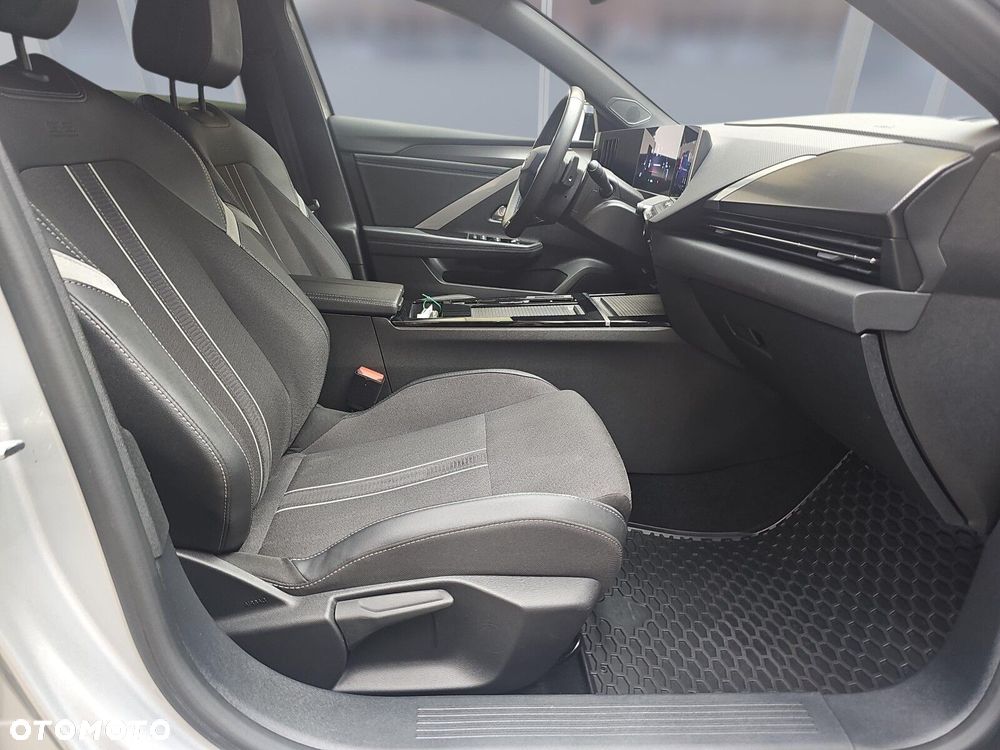 Opel Astra 1.5 CDTI GS S&S - 11