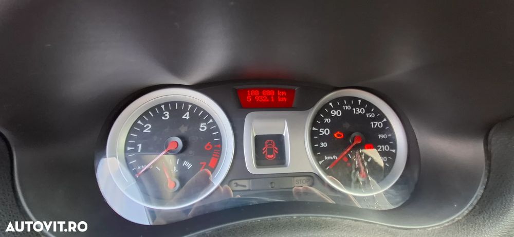 Renault Clio 1.2 16V 75 Dynamique - 18