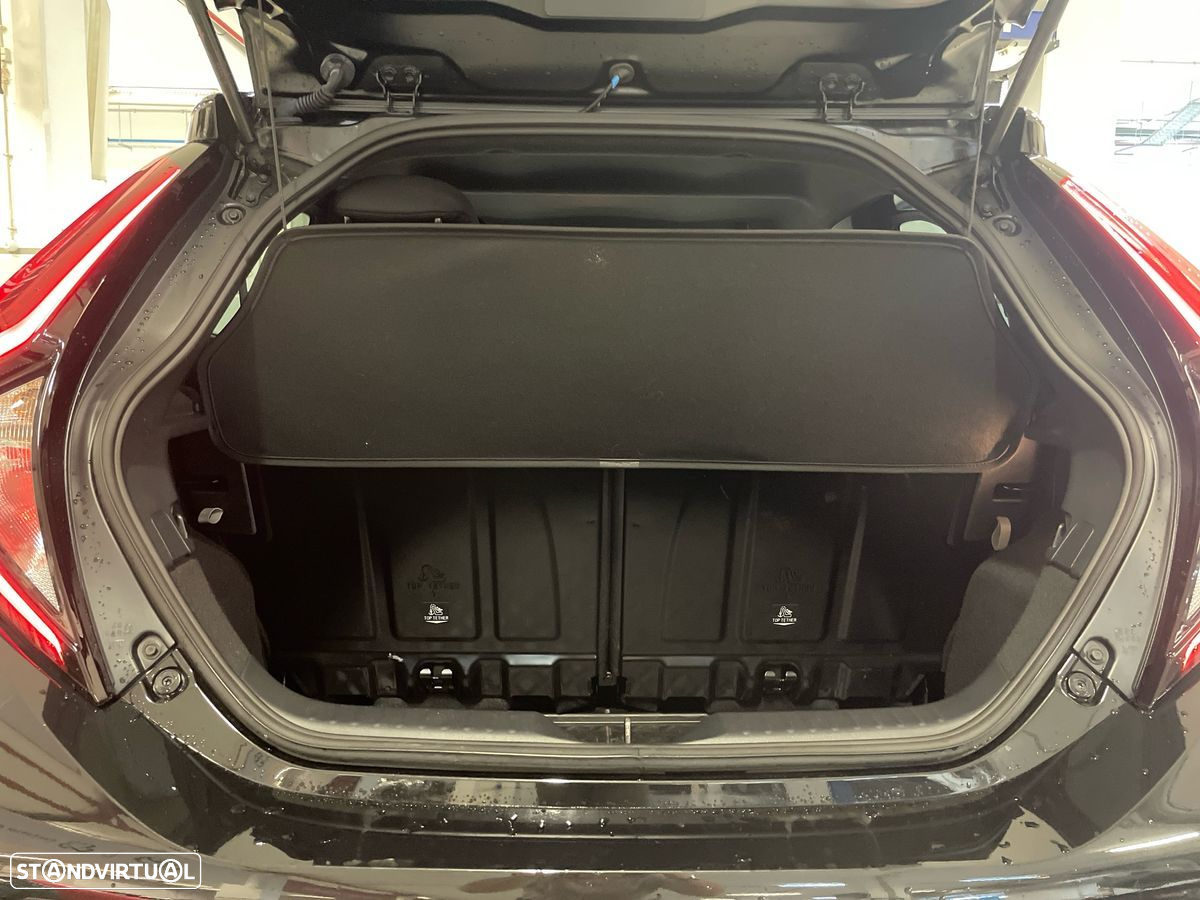 Toyota Aygo X 1.0 Pulse - 10