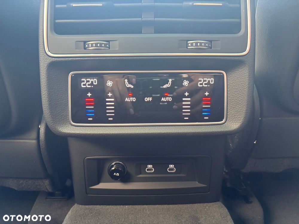 Audi SQ8 TFSI Quattro Tiptronic - 17