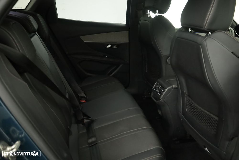 Peugeot 3008 1.2 Hybrid GT e-DCS6 - 23