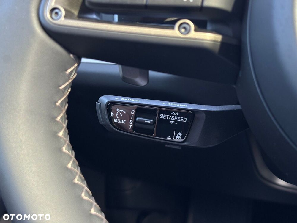 Porsche Cayenne - 15