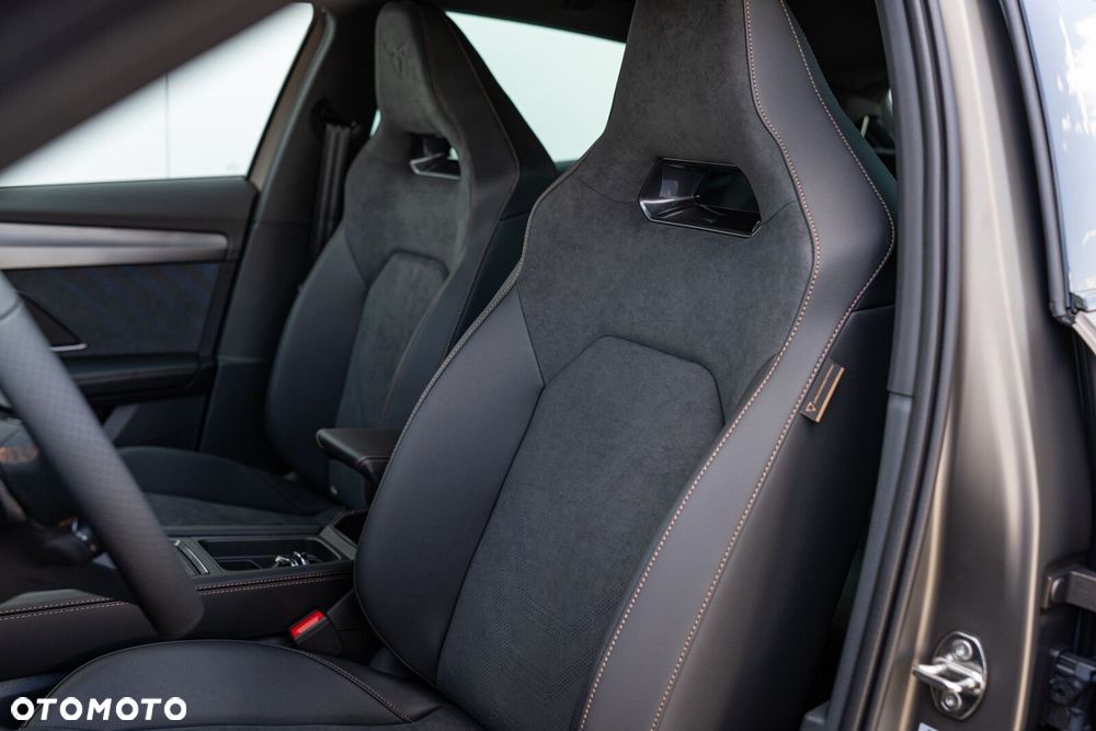 Cupra Formentor 1.5 eTSI mHEV DSG - 12