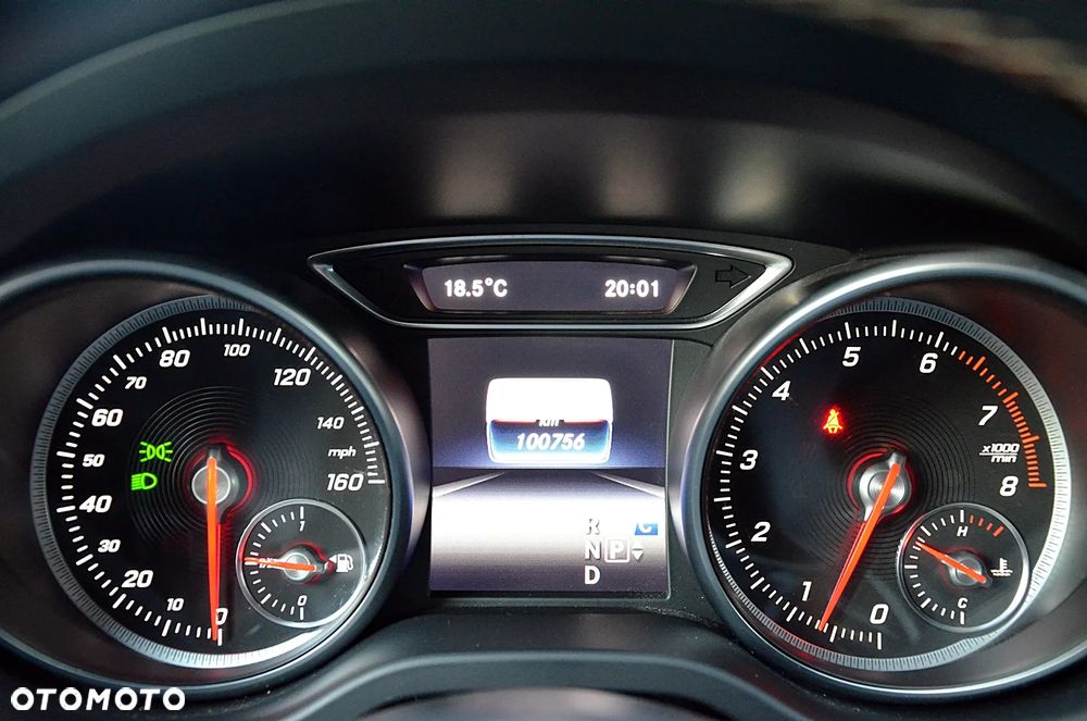 Mercedes-Benz CLA - 17