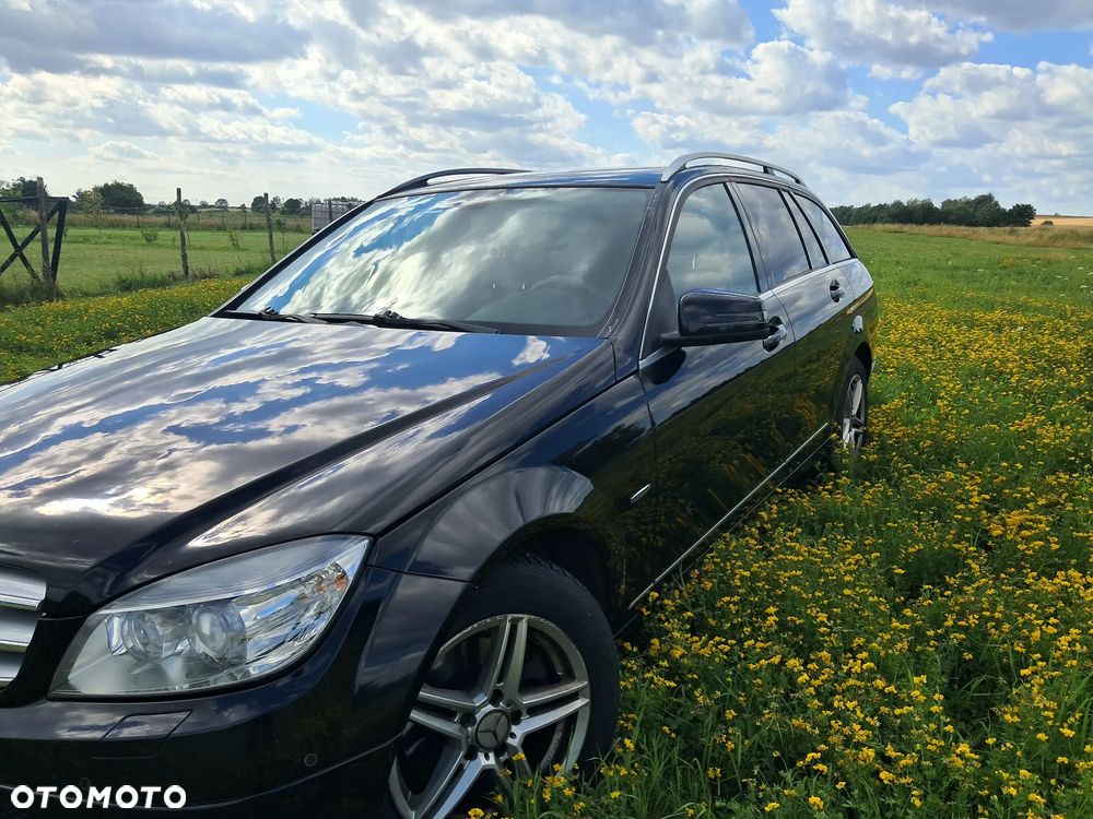 Mercedes-Benz Klasa C 250 CDI BlueEff Avantgarde 4-Matic - 2