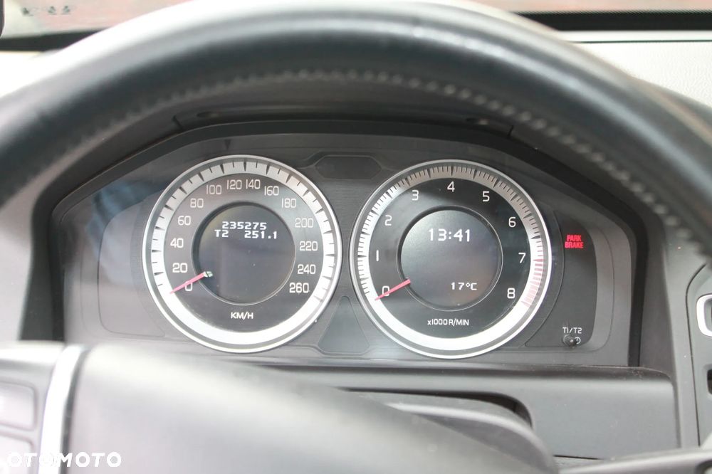 Volvo XC 60 - 19