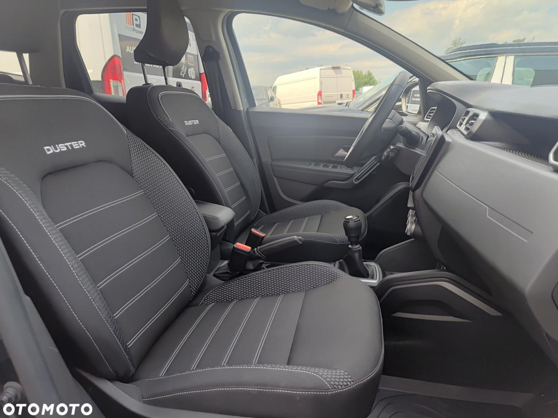 Dacia Duster - 25
