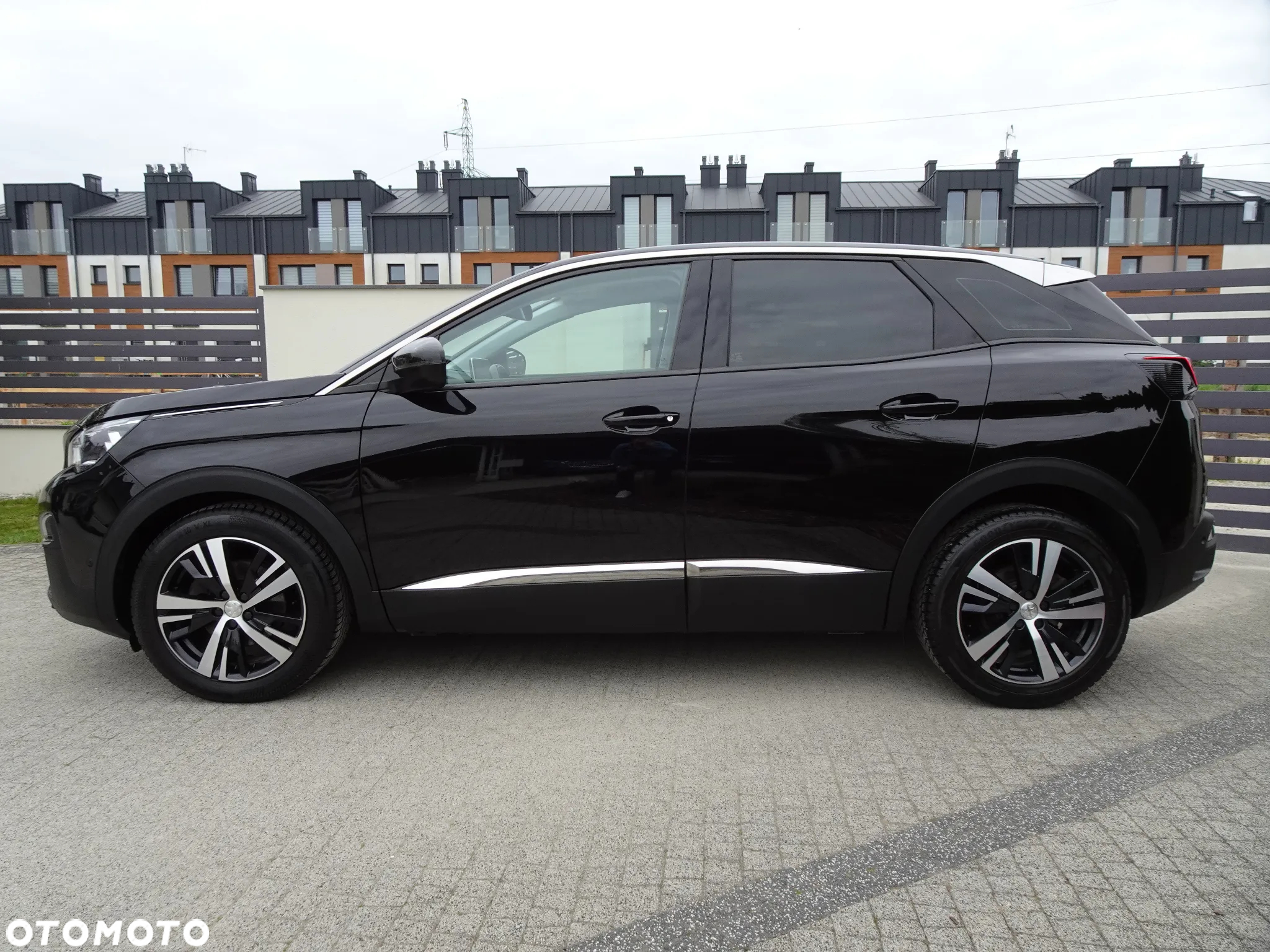Peugeot 3008 1.5 BlueHDi Allure S&S - 3