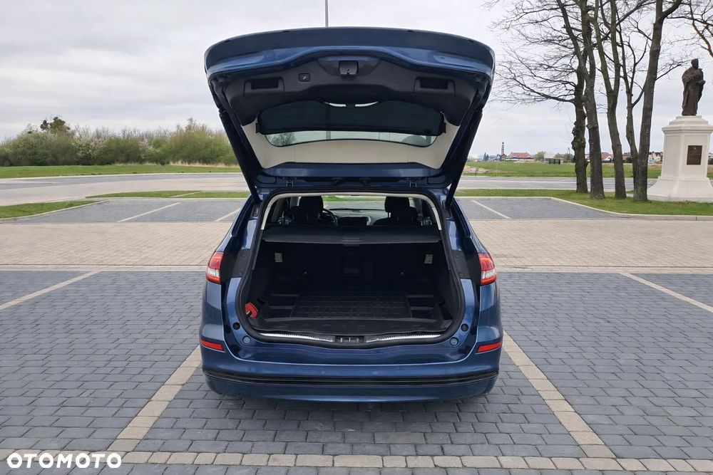 Ford Mondeo 2.0 EcoBlue Titanium - 9