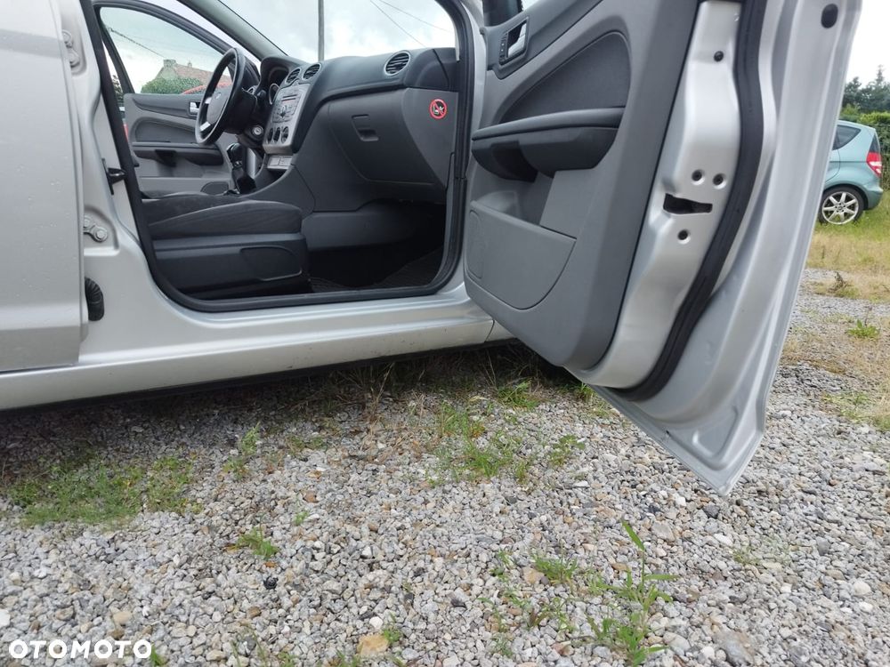 Ford Focus - 17