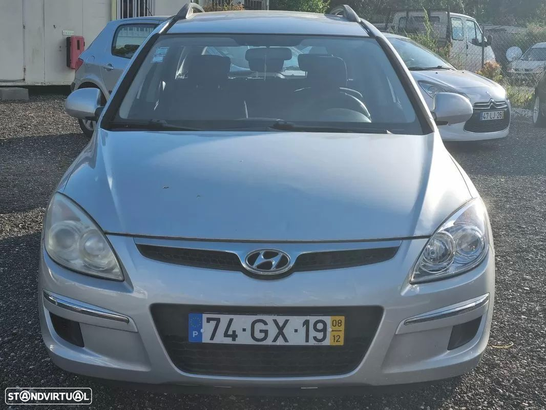 Hyundai i30 CW 1.6 CRDi Classic Fun - 2