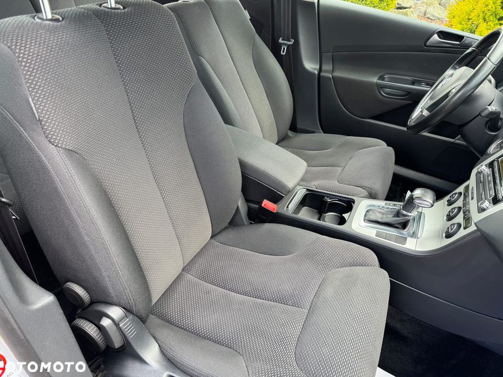 Volkswagen Passat Variant - 30