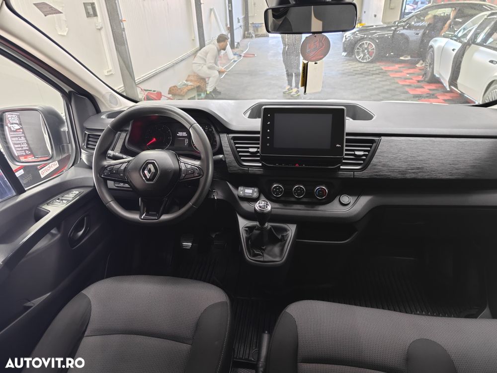 Renault Trafic Combi 2.0 Blue dCi 110 S&S L2 8+1 Zen - 4