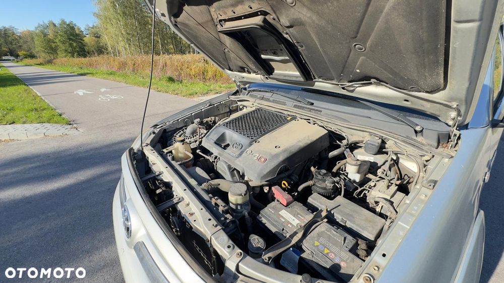 Toyota Hilux 3.0 D-4D Sol - 19