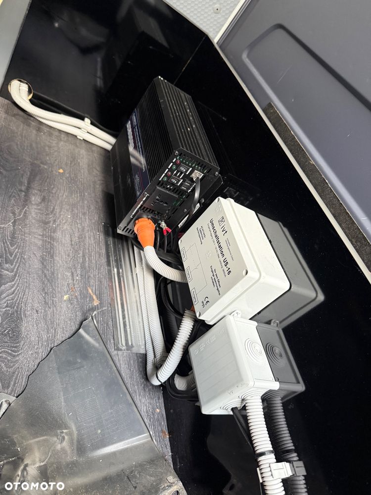 Mercedes-Benz Sprinter - 6