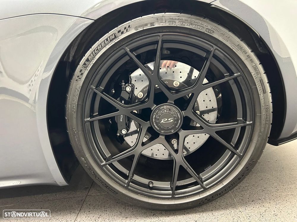 Porsche 718 Spyder - 14
