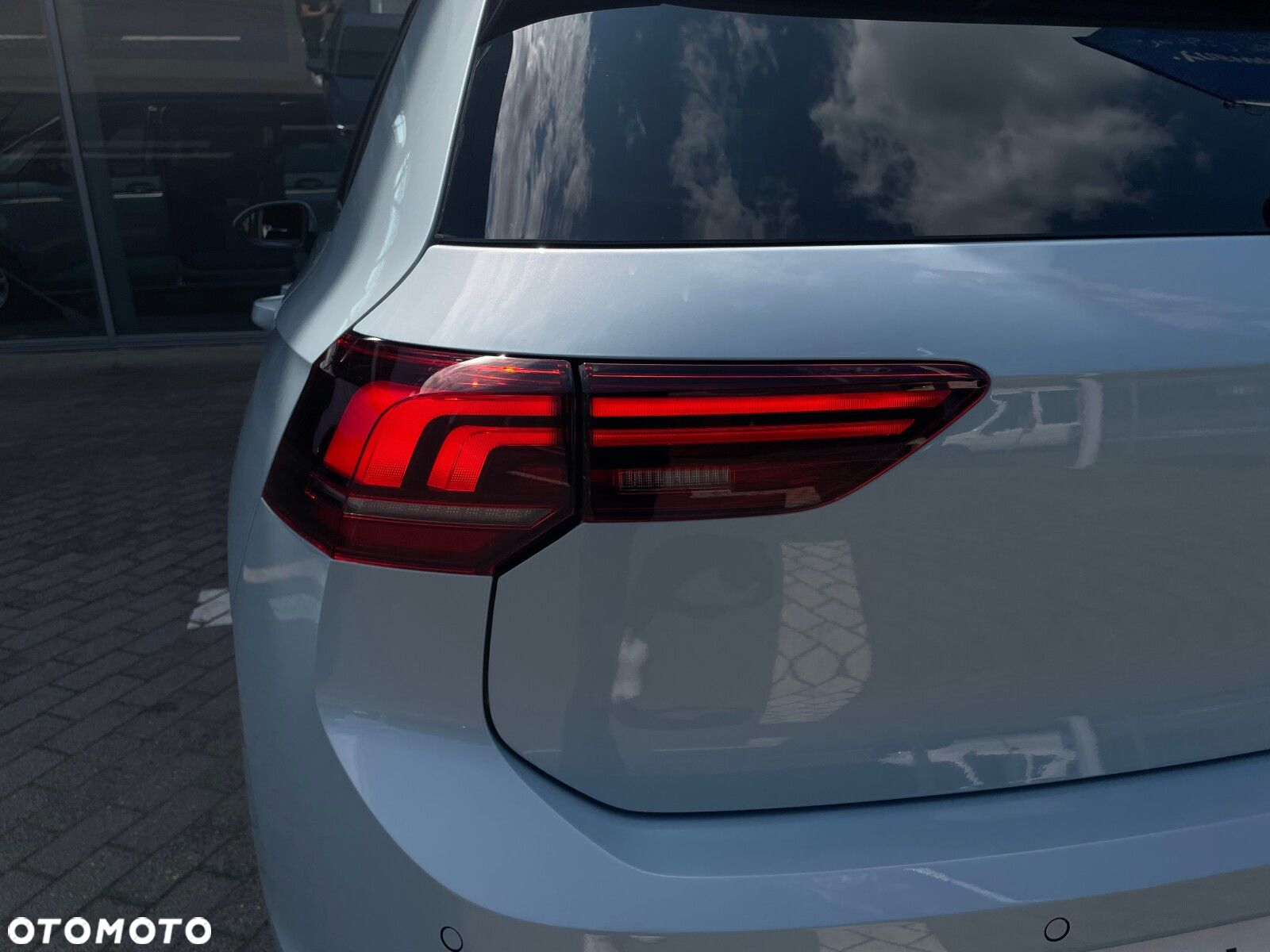Volkswagen Golf - 33