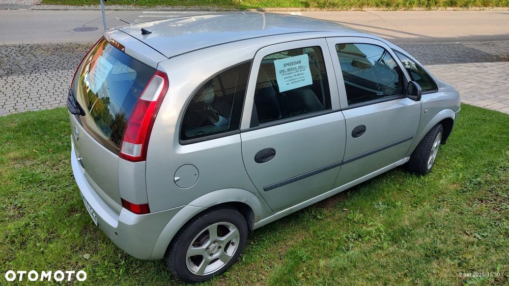 Opel Meriva 1.6 Cosmo - 13