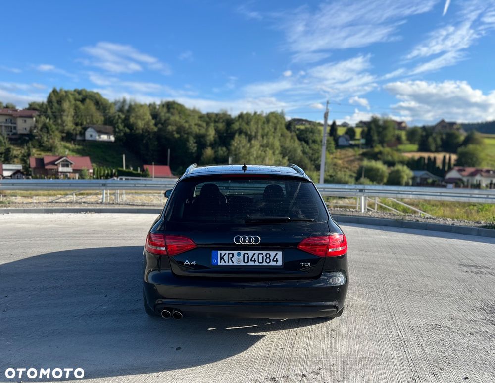Audi A4 Avant - 4