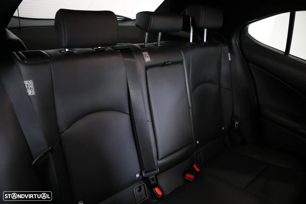 Lexus UX 250h F Sport - 14