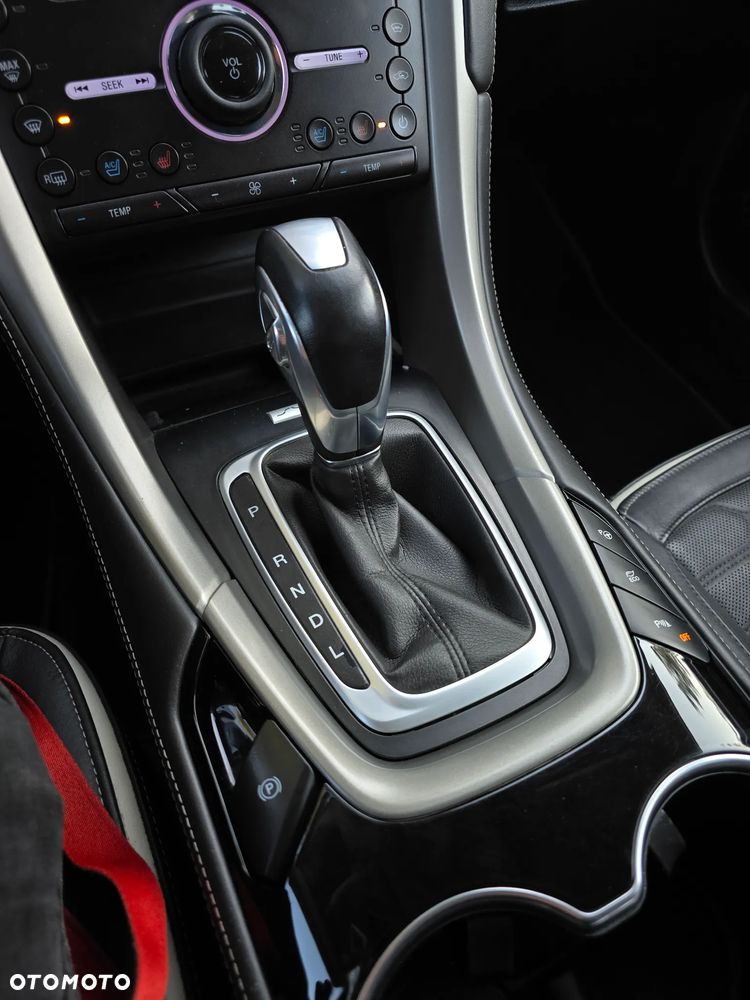 Ford Mondeo 2.0 CVT VIGNALE - 31