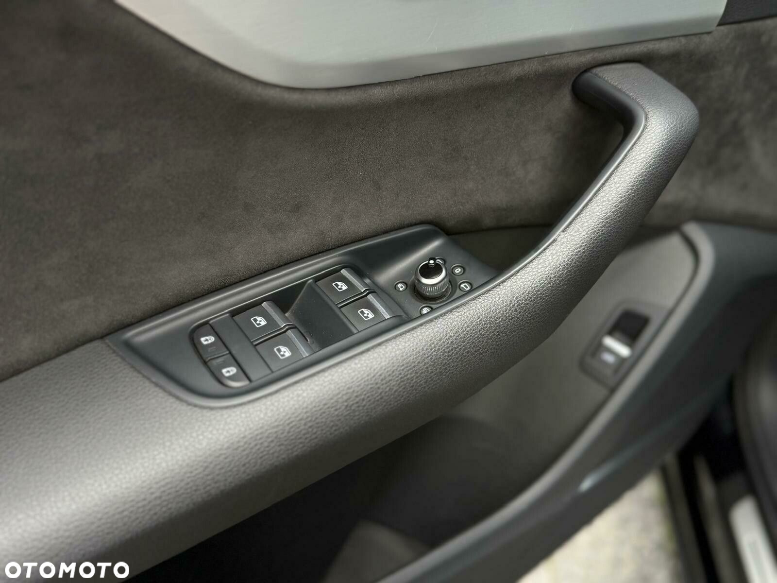Audi Q7 - 40