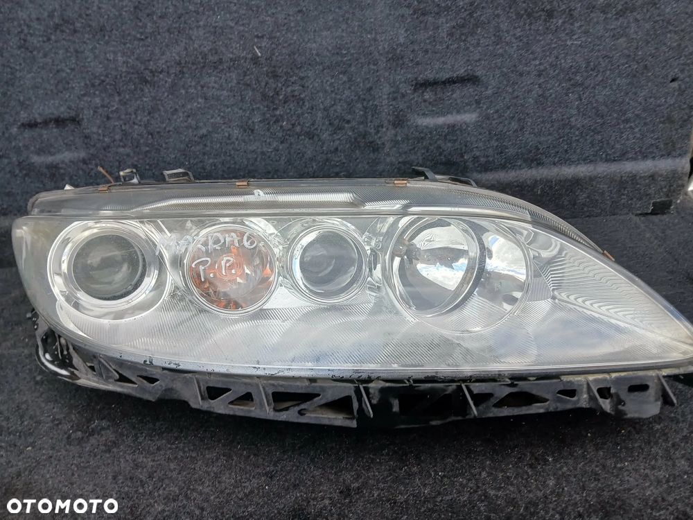 Mazda 6 Lampa przednia prawa - 1