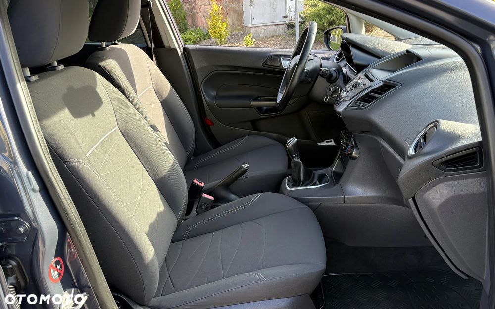 Ford Fiesta 1.25 Titanium EU5 - 20