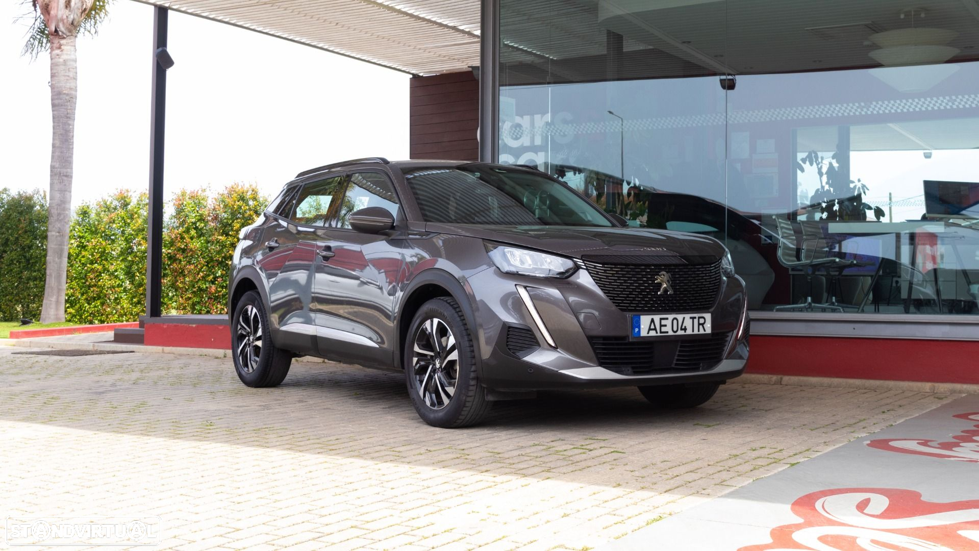 Peugeot 2008 1.2 PureTech Allure EAT8 - 2