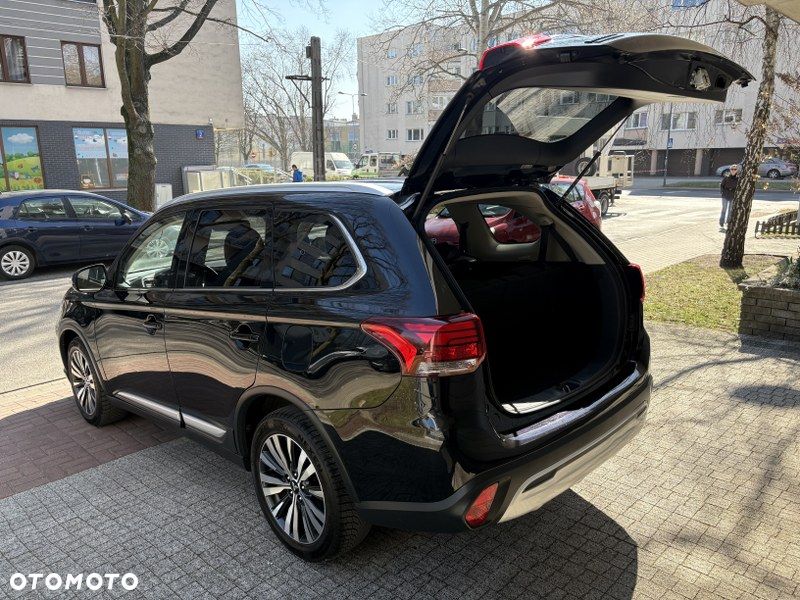 Mitsubishi Outlander 2.0 Intense + SDA 4WD CVT - 23