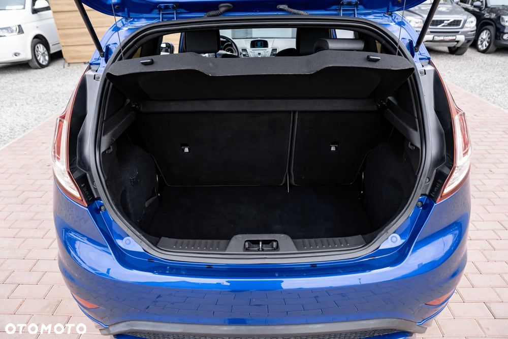 Ford Fiesta 1.6 EcoBoost ST - 17