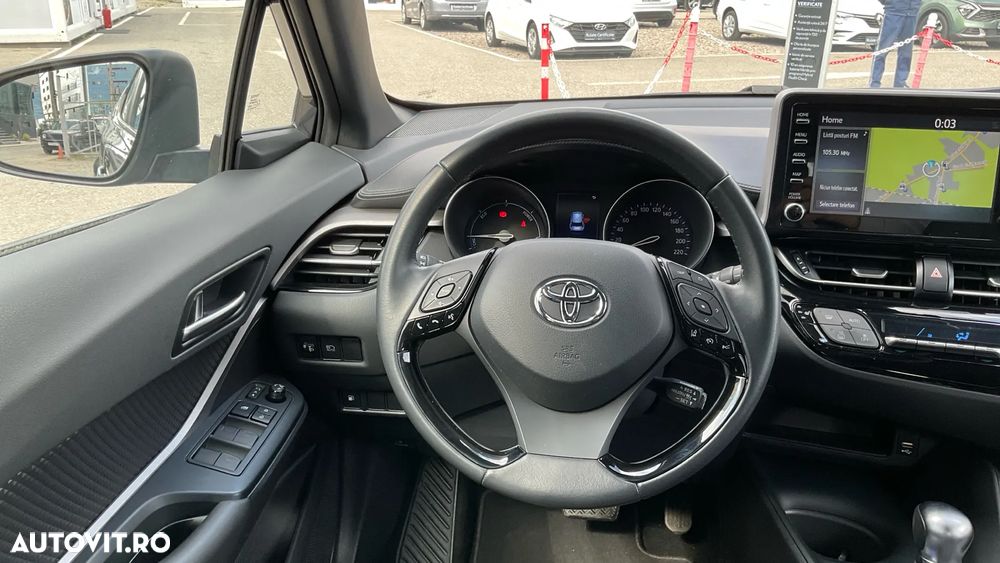 Toyota C-HR 1.8 HSD 122 CP 4x2 CVT Core - 19