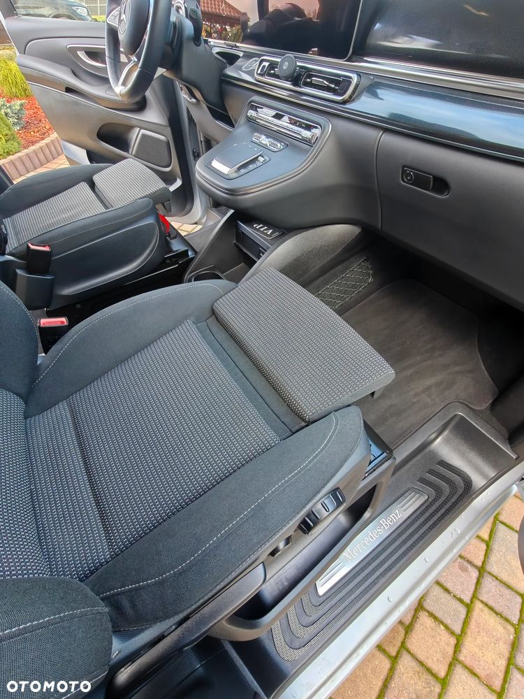 Mercedes-Benz Klasa V 250 d Avantgarde 9G-Tronic (długi) - 27