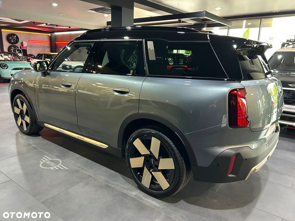 MINI Countryman S ALL4 mHEV Linia Favoured - 2