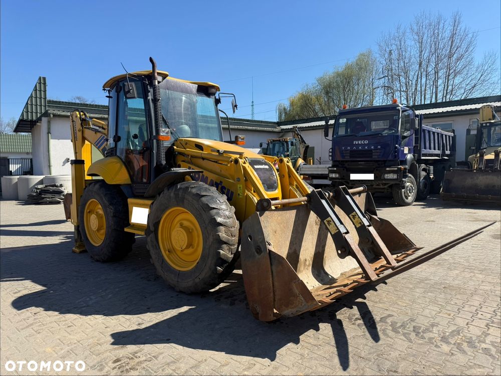 Komatsu WB 93S-5E0 - 1