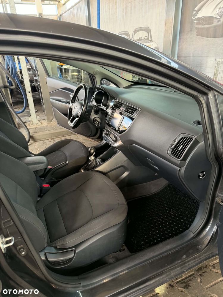 Kia Rio 1.4 CRDi 90 Spirit - 16