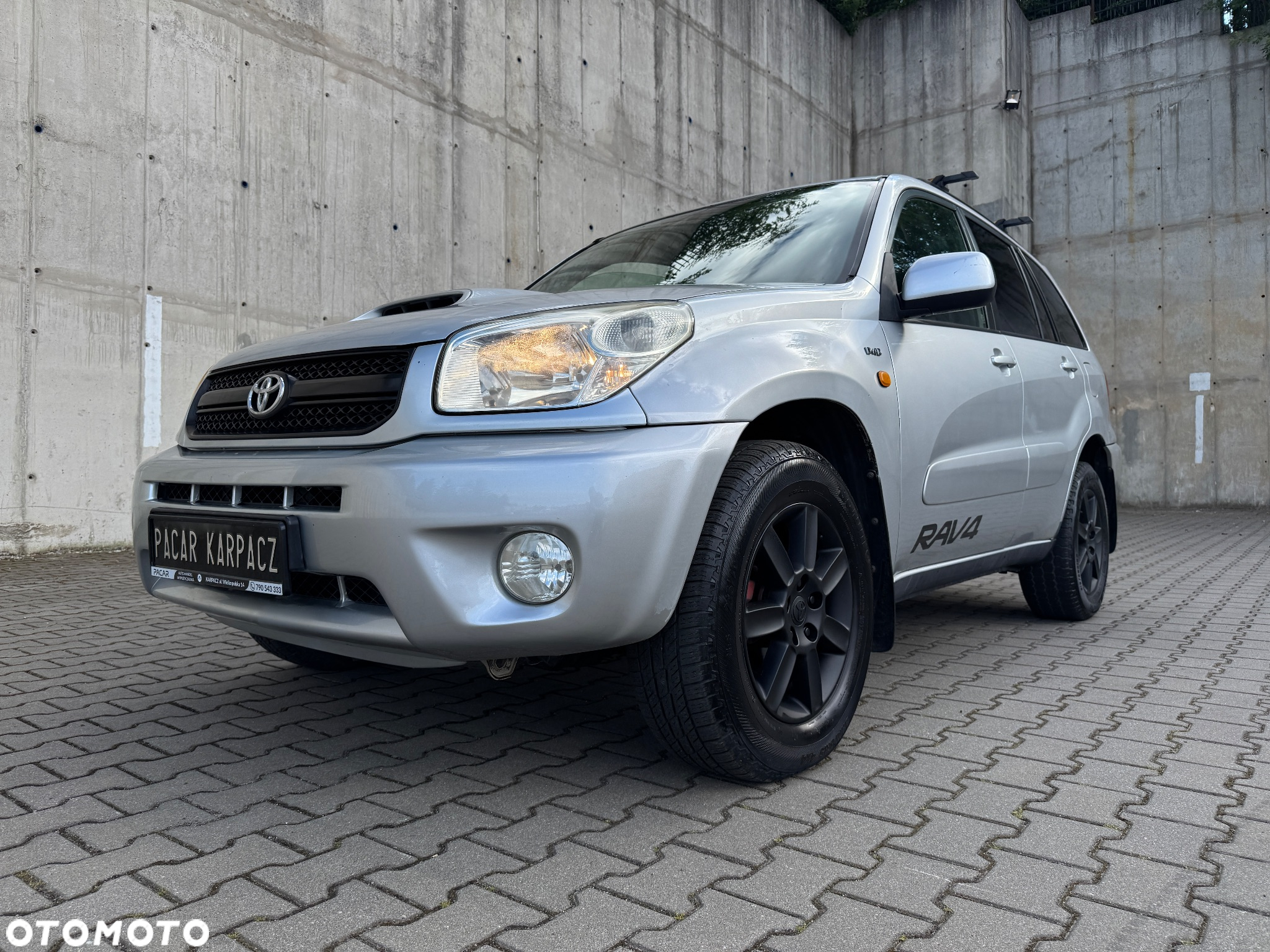 Toyota RAV4 2.0 D-4D 4x4 - 14