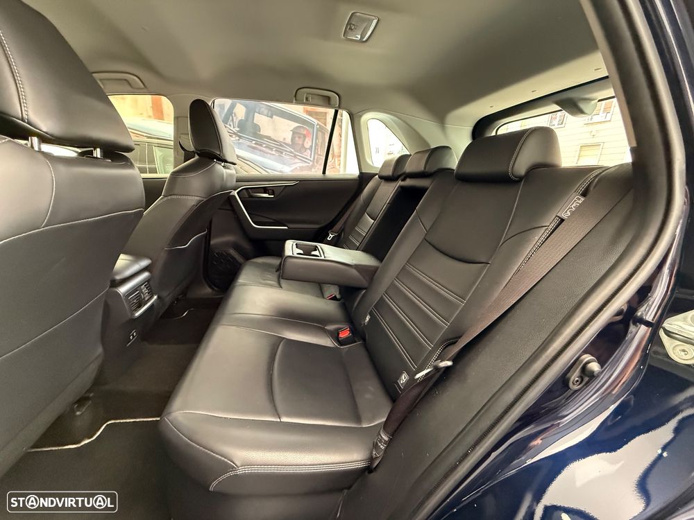 Toyota RAV4 2.5 HDF Exclusive P.Luxury - 15