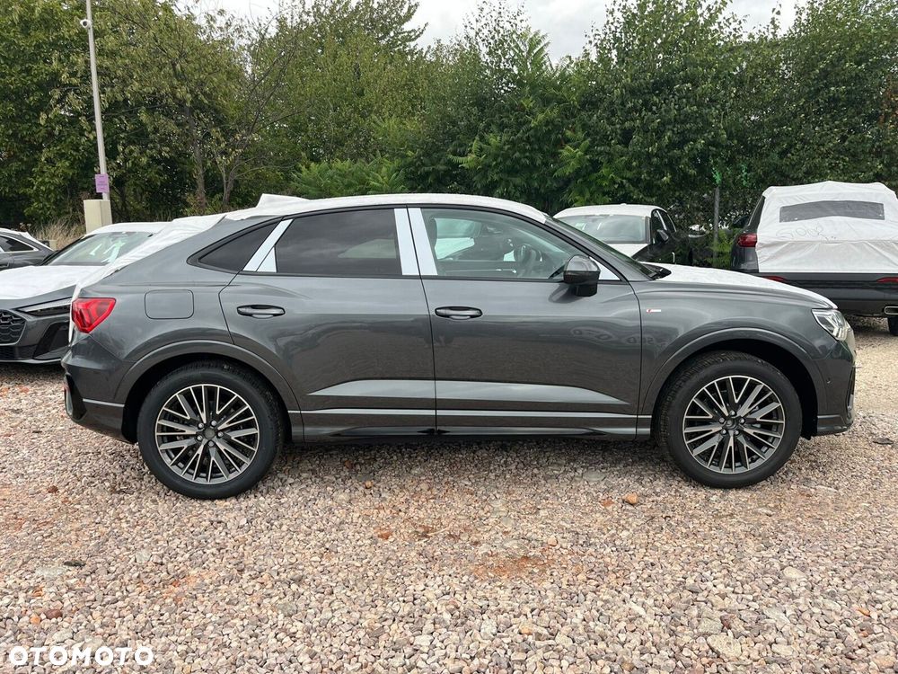Audi Q3 Sportback - 7