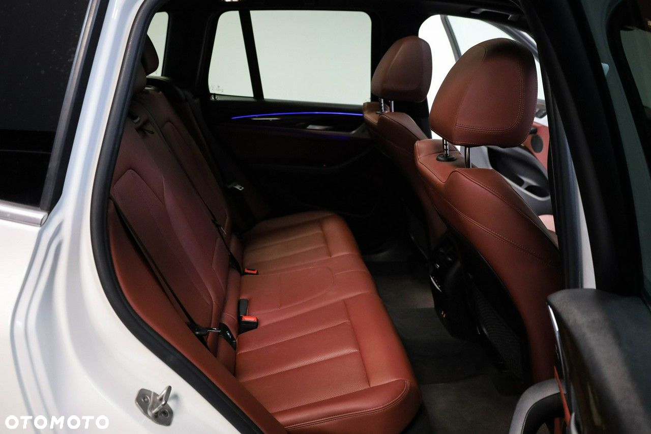 BMW X3 - 18