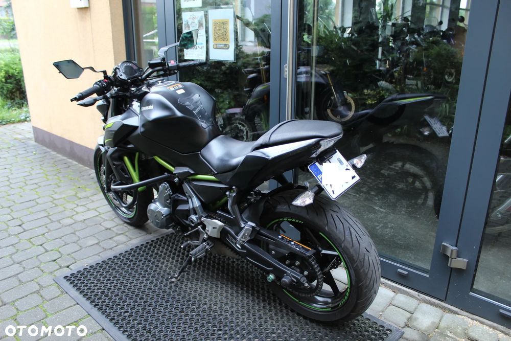 Kawasaki Z 650 - 6