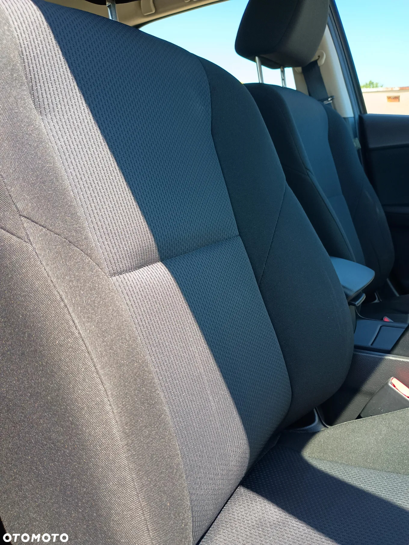 Mazda 3 1.6 CD Exclusive + - 19