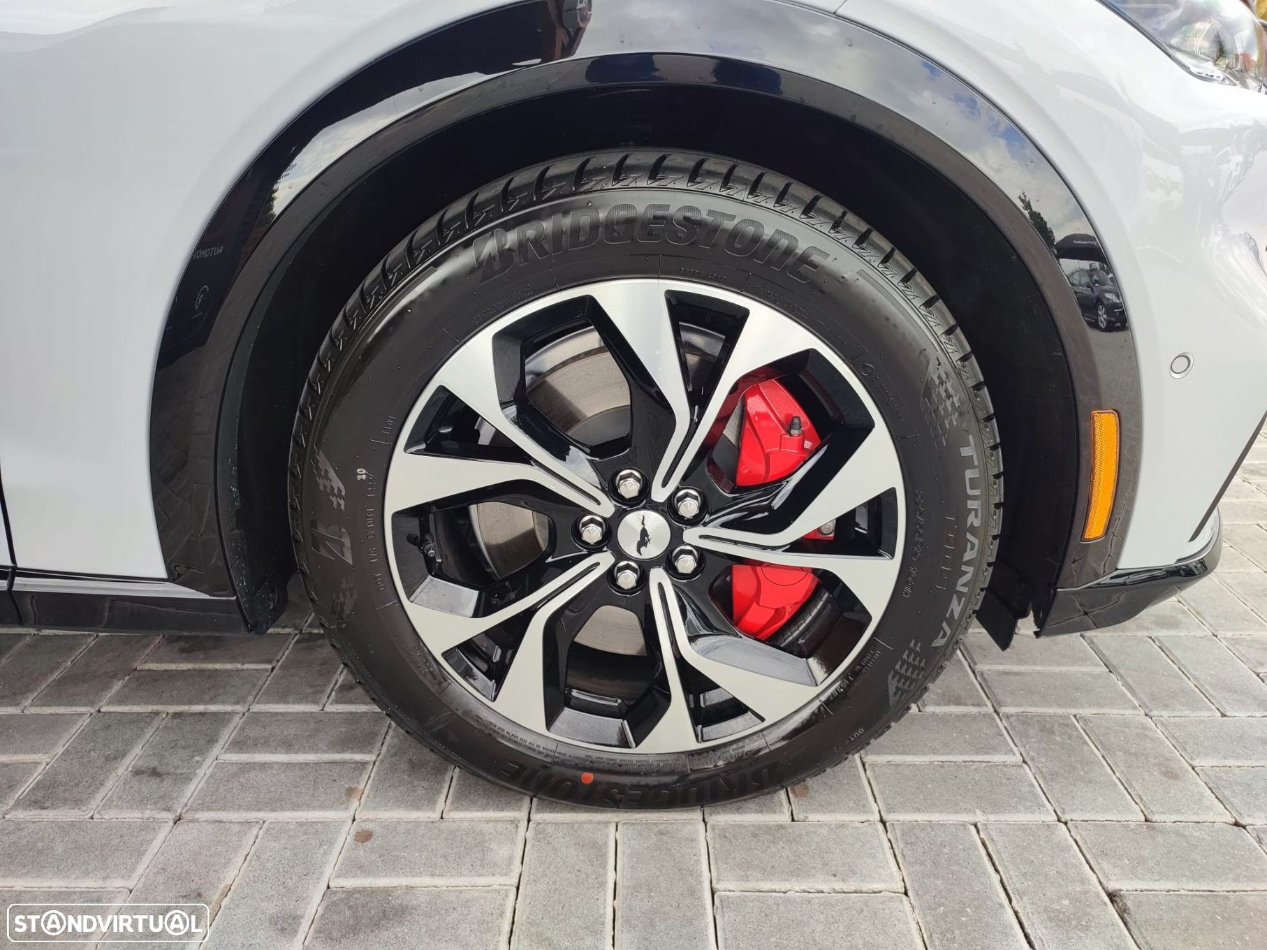 Ford Mustang Mach-E Premium AWD - 47