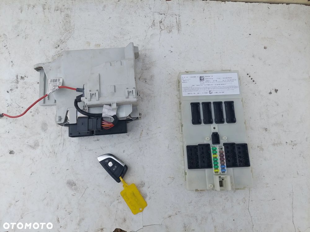 ZESTAW STARTOWY BMW F45 F46 8586766 0281031944 - 2