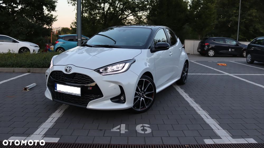 Toyota Yaris 1.5 VVT-i GR SPORT - 5